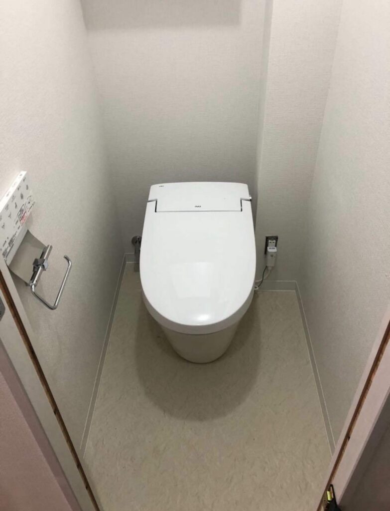 トイレ新